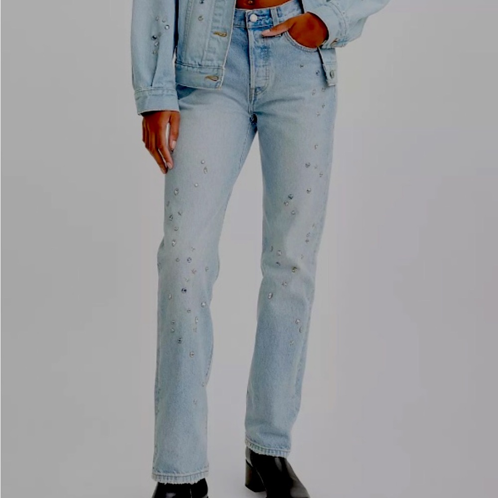 501® LEVI’S ORIGINAL FIT STUDDED WOMEN'S JEANS